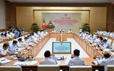 Why does Vietnam continue to propose amendments to the Land Law 2024?